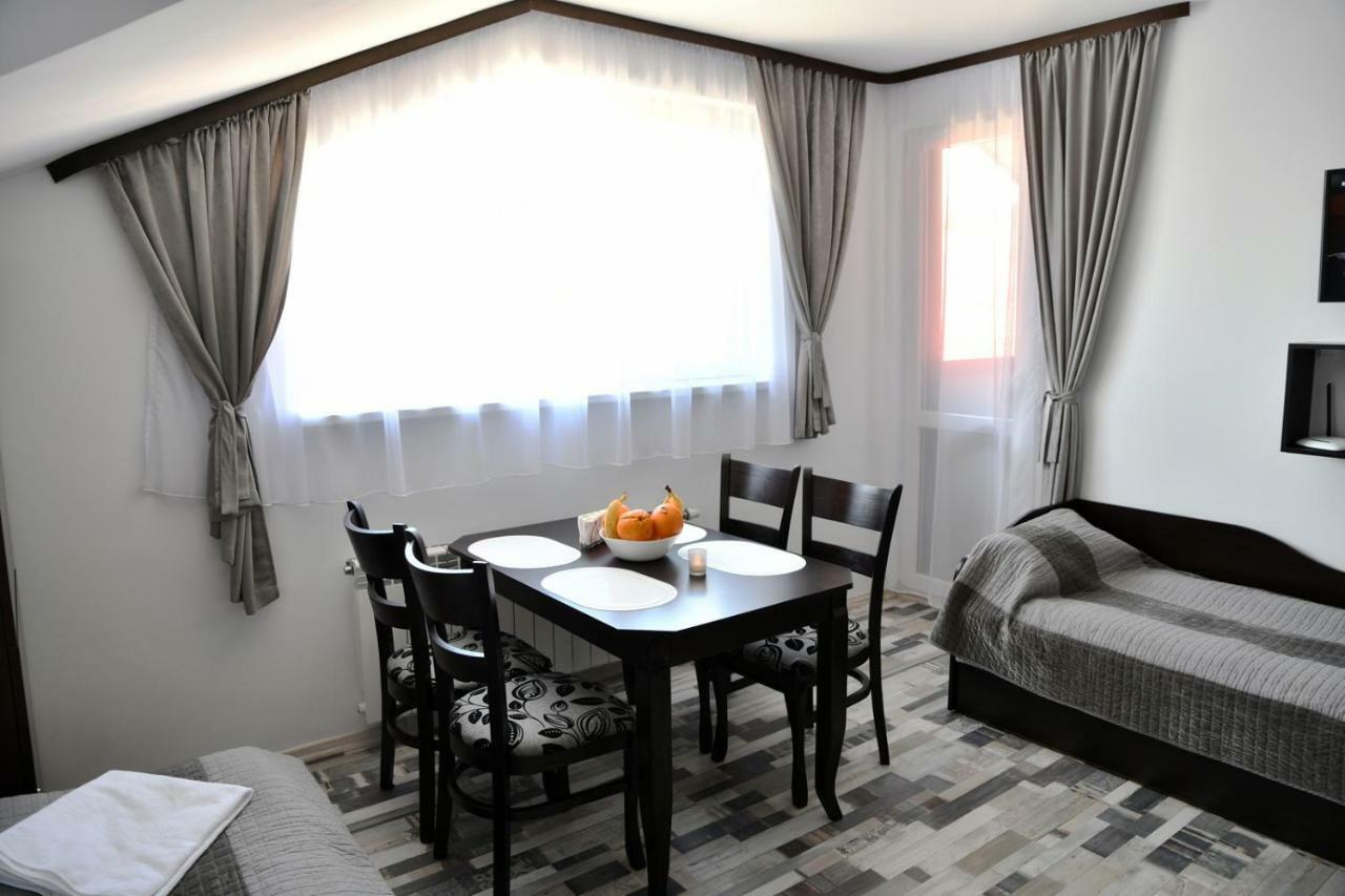 Ski Apartment Boyika Iglika 2 Borovets Exteriör bild